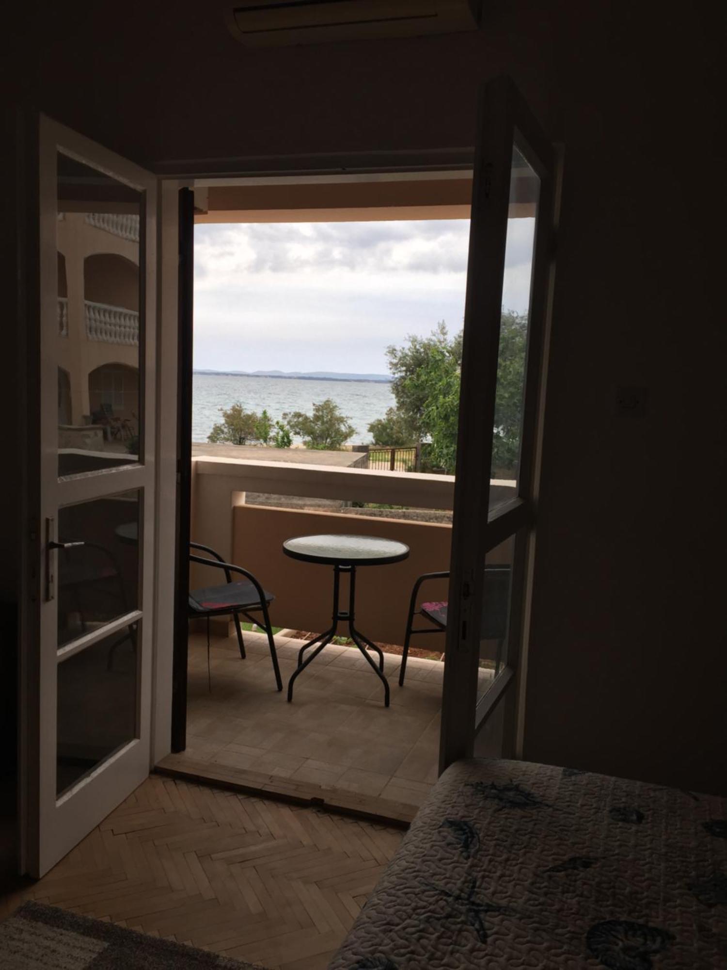 Guest House Punta Grzan Petrcane Rom bilde