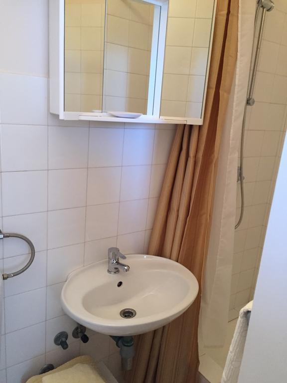 Guest House Punta Grzan Petrcane Rom bilde