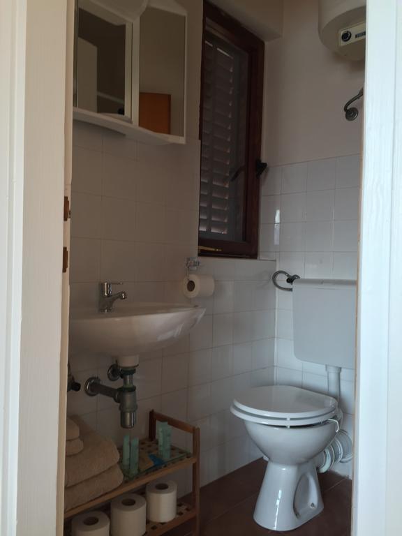 Guest House Punta Grzan Petrcane Rom bilde